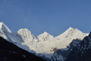 A clear, unfiltered close-up view of the five snow-capped Panchachuli peaks in the Darma Valley, Uttarakhand.